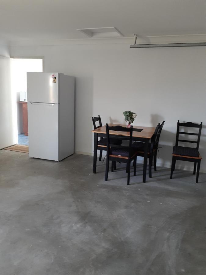 Blk Stays Guest House Deluxe Units Morayfield Екстер'єр фото