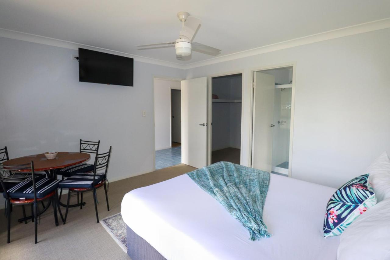Blk Stays Guest House Deluxe Units Morayfield Екстер'єр фото